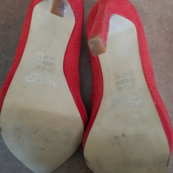 Aldo Kristina Red Leather Women's Heels Pumps Sz 7 - Picture 8 of 9